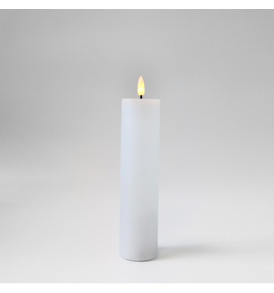 LED Bloklys 20cm høj, flammeeffekt, hvid - Ø5cm, 20cm høj, virker m. fjernbetj, timer, ægte stearin