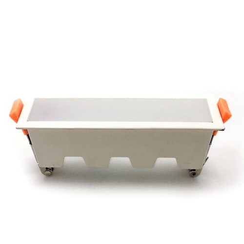 10W LED lineært indbygningspanel - 750lm, 138x32mm, hvid kant, varm hvid, IP20