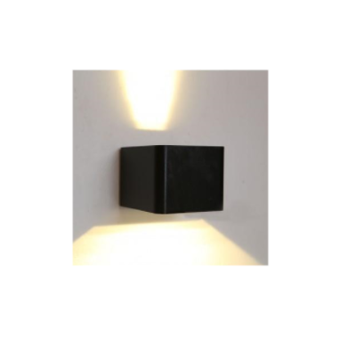 Billede af Udendørs firkantet væglampe, 5,5W, RA90, sort - Hilux hos LEDProff DK
