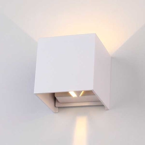 Restsalg: OPTONICA 6w hvid væglampe - firkantet, justerbar spredning, IP54