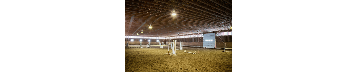 Loftbelysning til ridehal