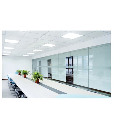 60x60 LED panel monteret i et klassisk systemloft med T-profiler.