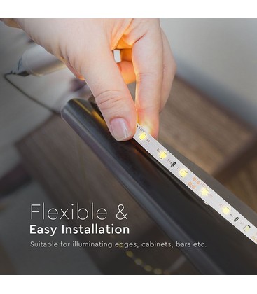 Korrekt montering og tilslutning af 12V LED strip for jævn belysning i hele længden.